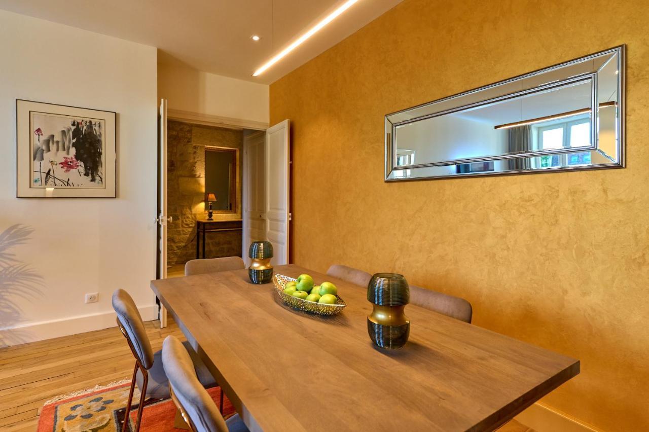 Montagnon - Les Du Palais - Classe 4 Etoiles, Parking Prive, Vue Cathedrale, 3 Chambres, Primo C0nciergerie * Nevers