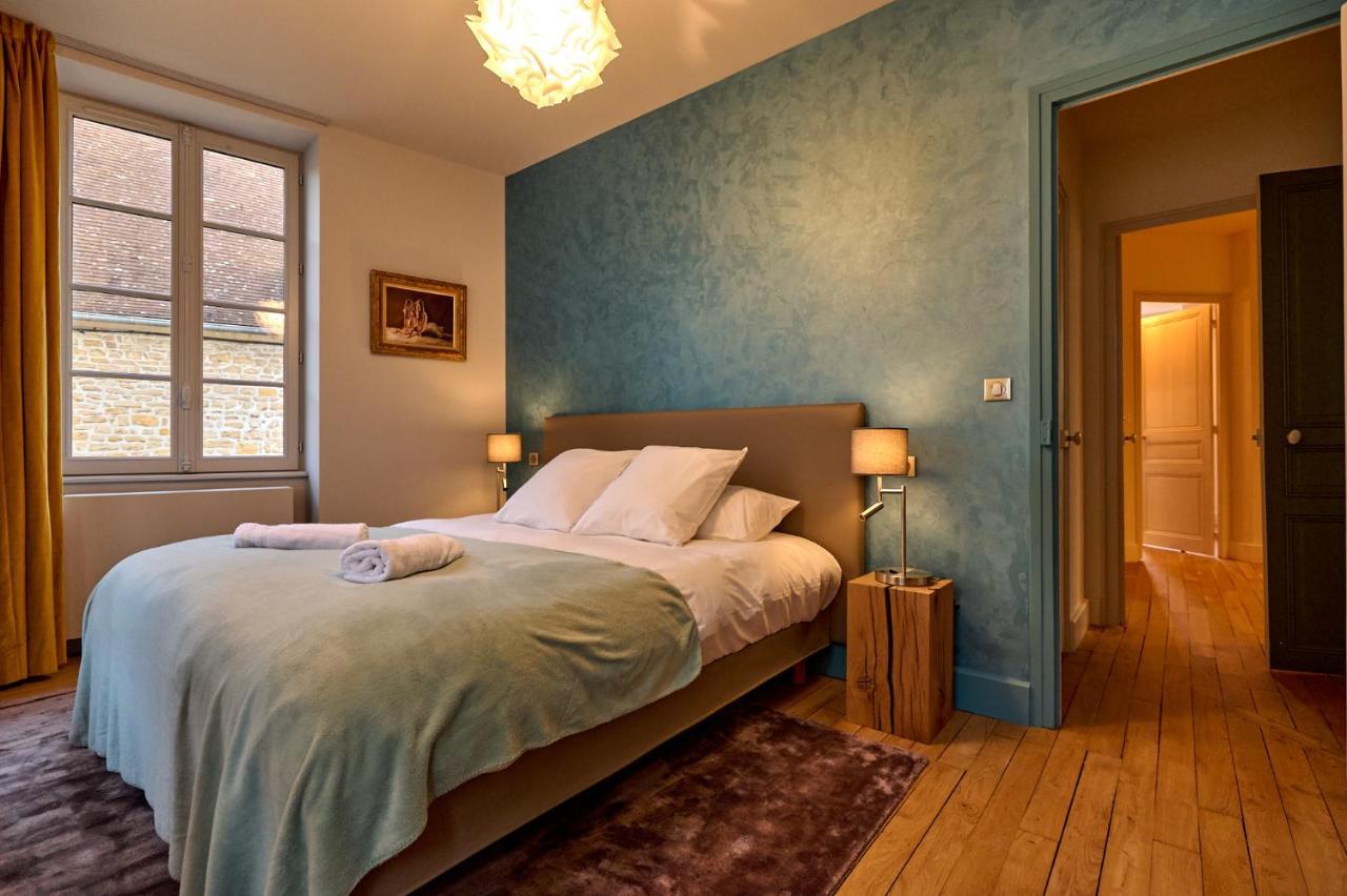 Apartment Montagnon - Les Du Palais - Classe 4 Etoiles, Parking Prive, Vue Cathedrale, 3 Chambres, Primo C0nciergerie *